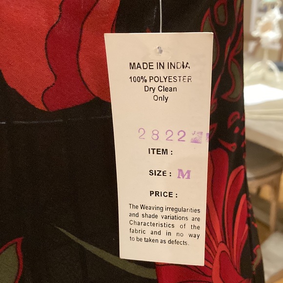 Spaghetti strap party dress - Picture 3 of 5